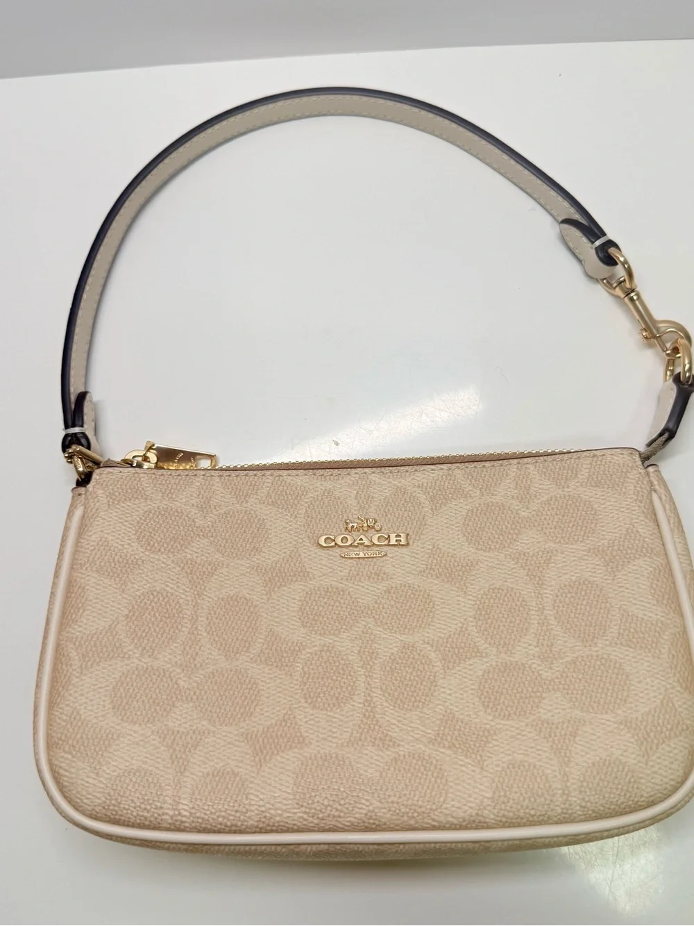 Coach gold chalk